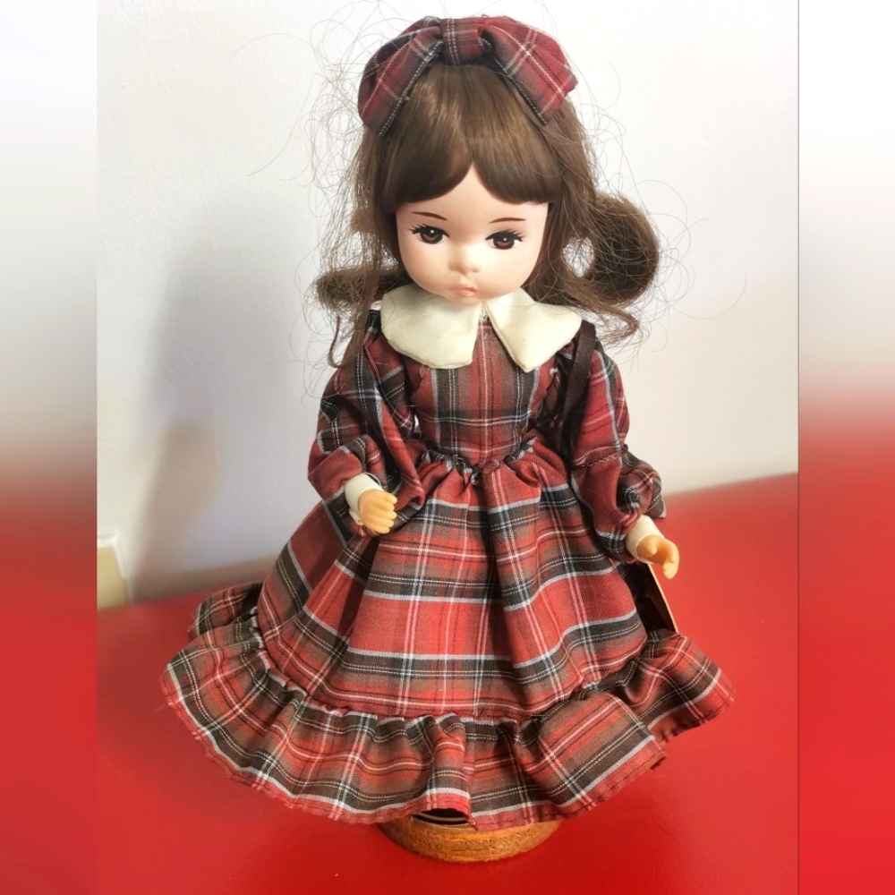 VINTAGE BRADLEY DOLLS ~ 9" COLLECTOR DOLL ~ BIG EYE DOLL ~ MISS SEPTEMBER DOLL